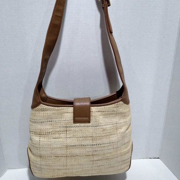 Etienne Aigner Tan Shoulder Bag - Picture 4 of 11